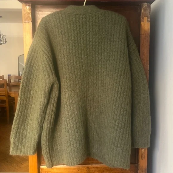 Jenni Kayne Cocoon Cardigan in Olive - Small - Picture 4 of 13